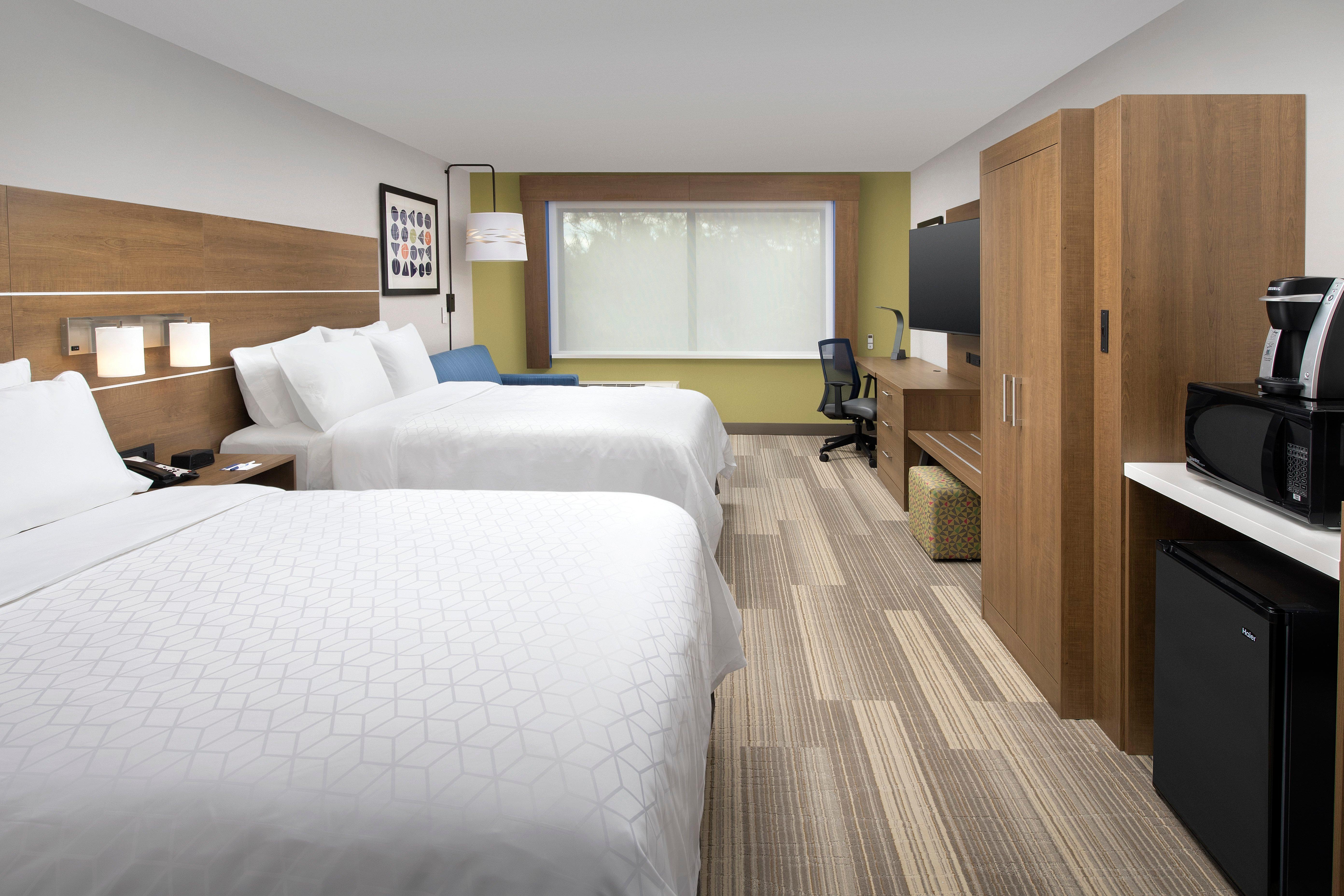 Holiday Inn Express & Suites - North Brunswick By Ihg Exterior foto